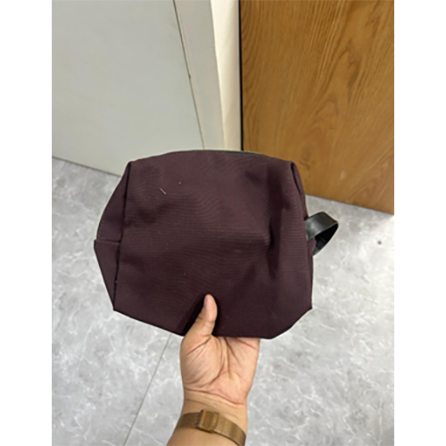 Basic Travel POUCH