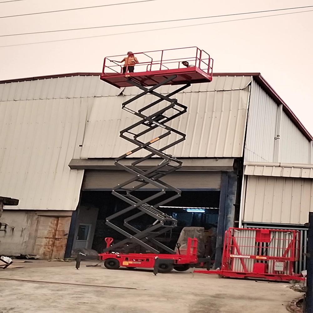MOBILE SCISSOR LIFT