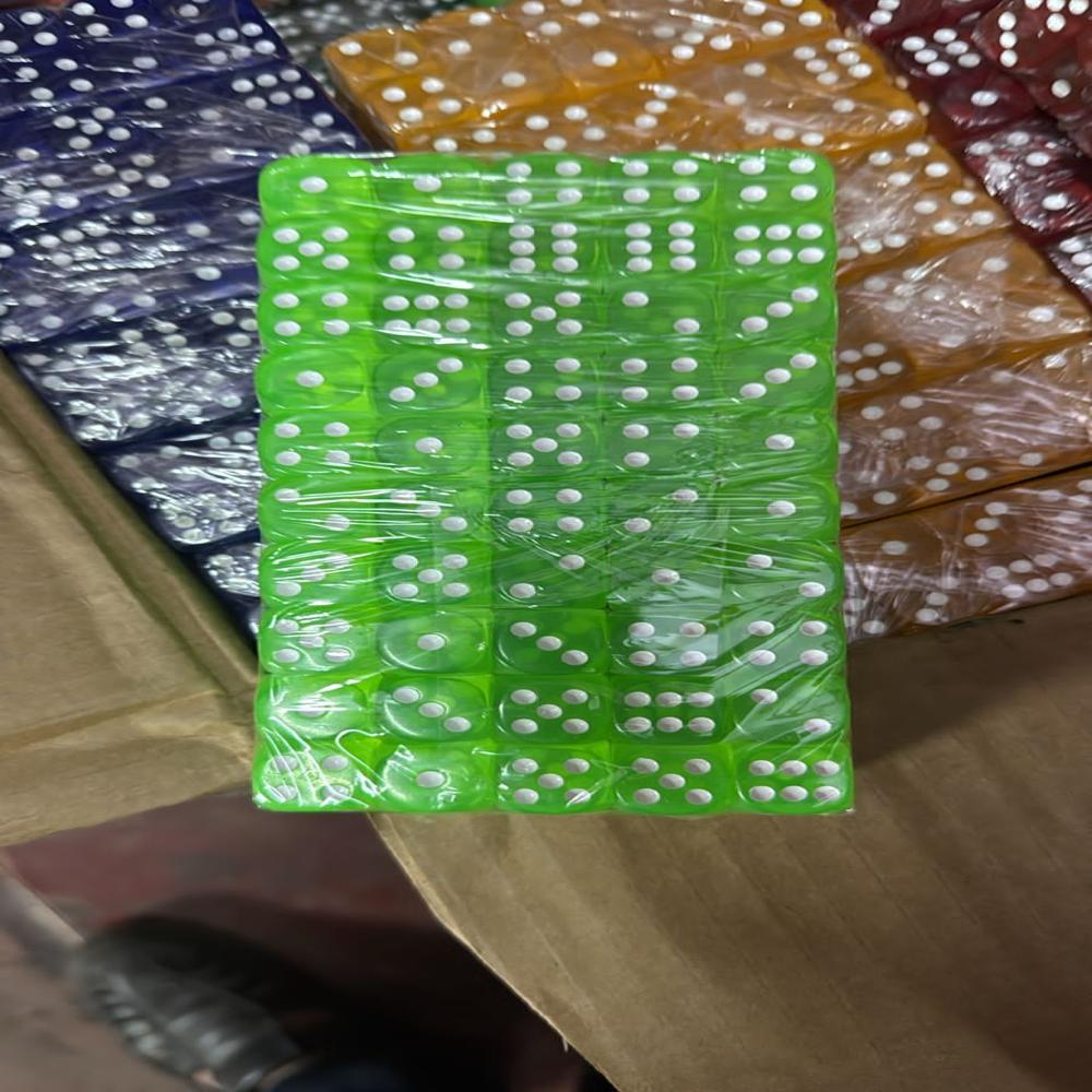 Acrylic dice 14mm