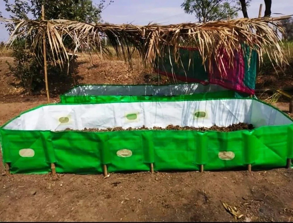 à¤®à¥à¤à¤¾à¤à¥à¤à¥à¤¸ 450 GSM HDPE à¤à¤°à¥à¤à¥à¤¨à¤¿à¤ à¤µà¤°à¥à¤®à¥ à¤à¤®à¥à¤ªà¥à¤¸à¥à¤ à¤®à¥à¤à¤° à¤¬à¥à¤¡ 10ft x 4ft x 2ft (à¤¹à¤°à¤¾)