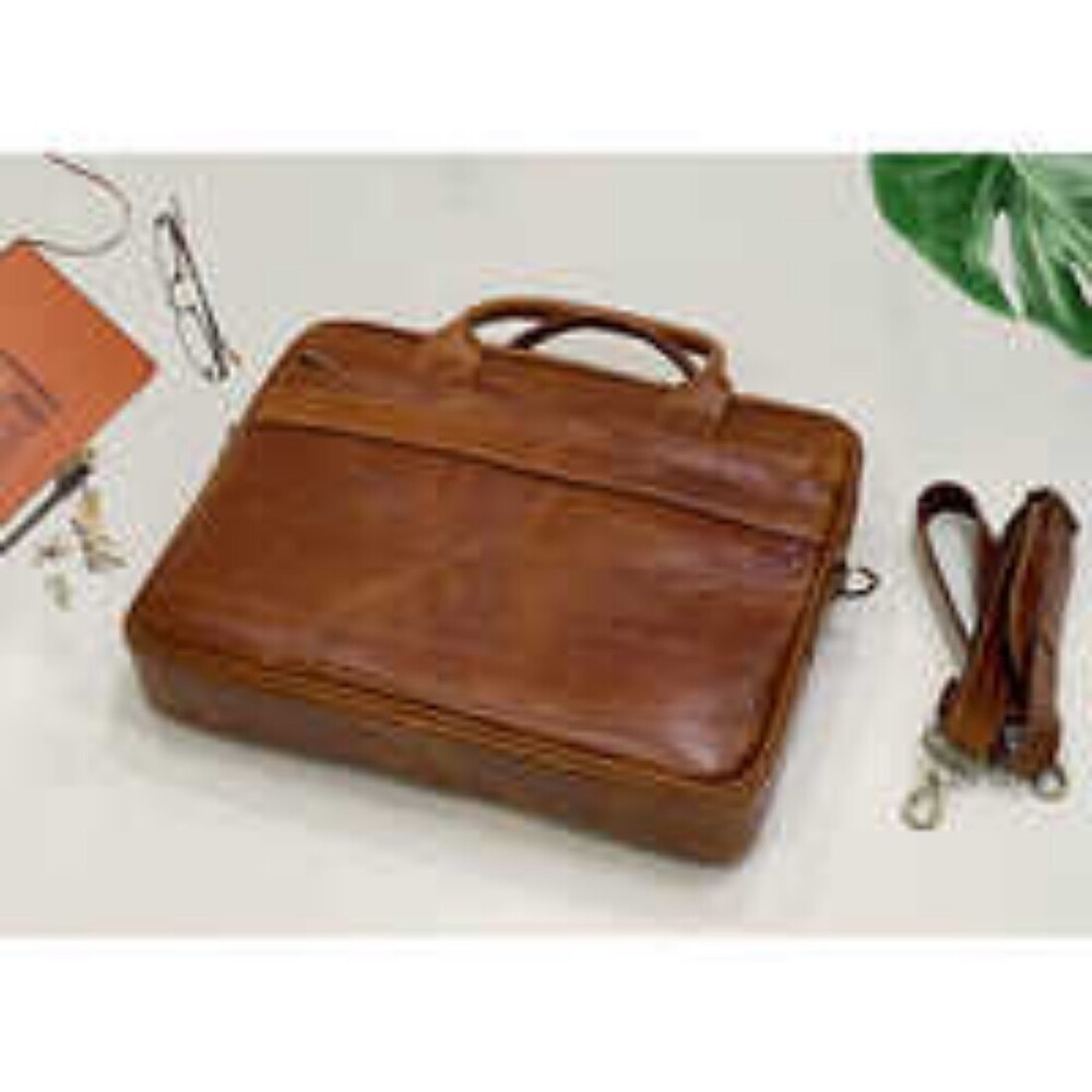 18 inch Pure Crunch Leather Laptop Bag