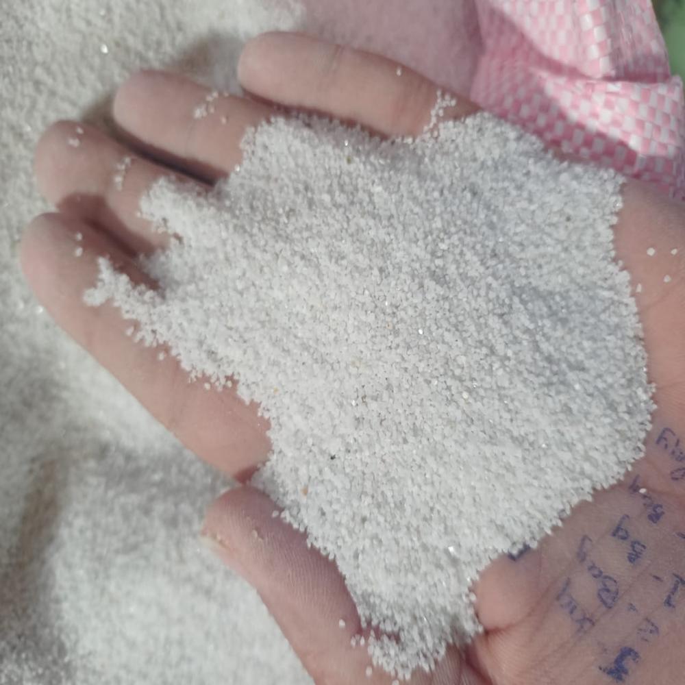 Natural White Silica Sand for Industrial purpose and Sand Blasting