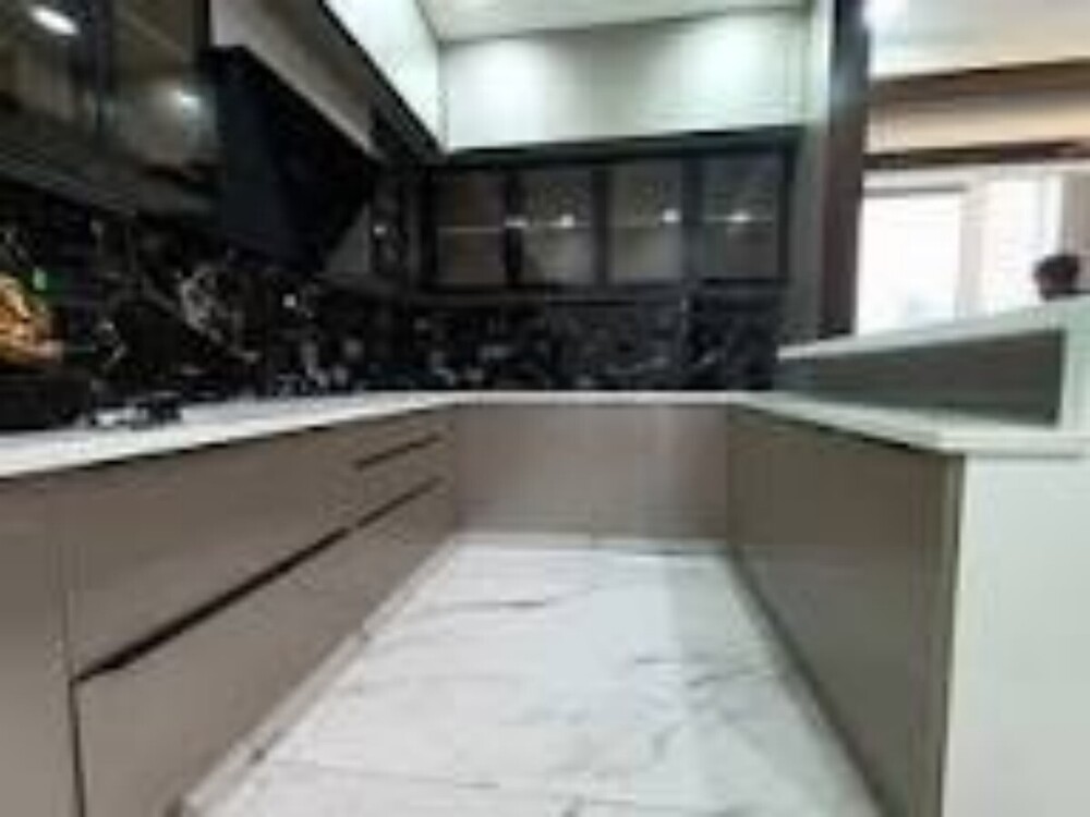 Kitchen Crockery Unit