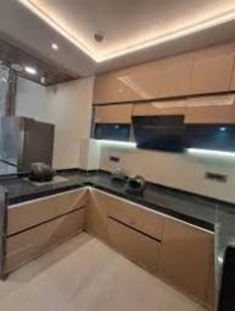 Kitchen Crockery Unit