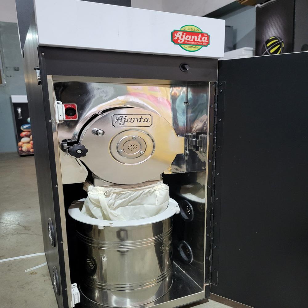 Mill Max Flour Mill Machine 1hp - Capacity: 10 Kg/hr