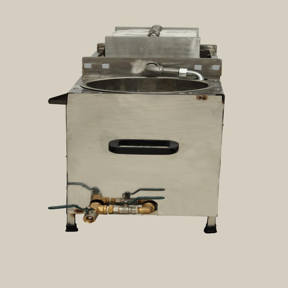 Oil Filter Machine - Capacity: 100 Ltr