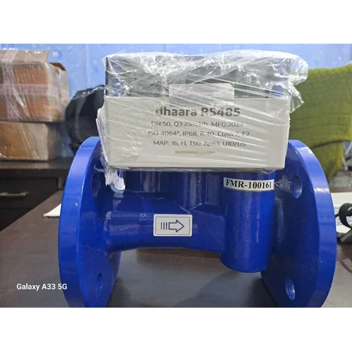 Water flow meter
