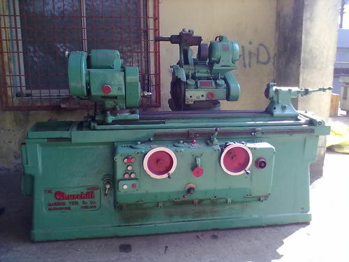 Cylindrical Grinder Churchill - Steel, 1M, Hydraulic Power, ID/OD Grinding, Electric Motor