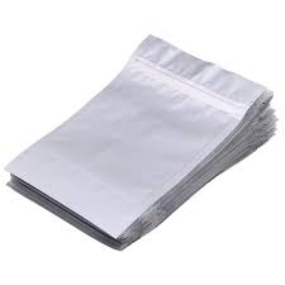 Clear Silver Standy Pouch