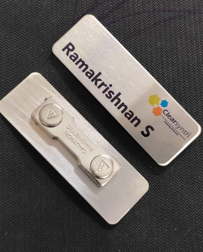 Executive Metal Name Badges - Feature: Magnetic