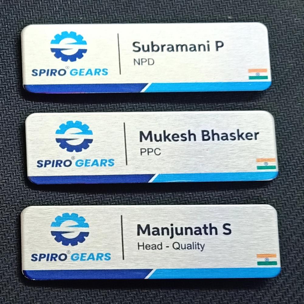 Executive Metal Name Badges - Feature: Magnetic