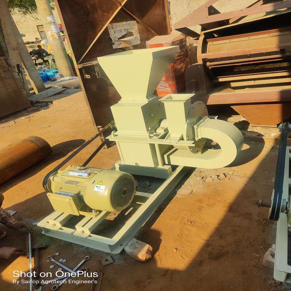 SPICE PULVERIZER GRINDER MACHINE
