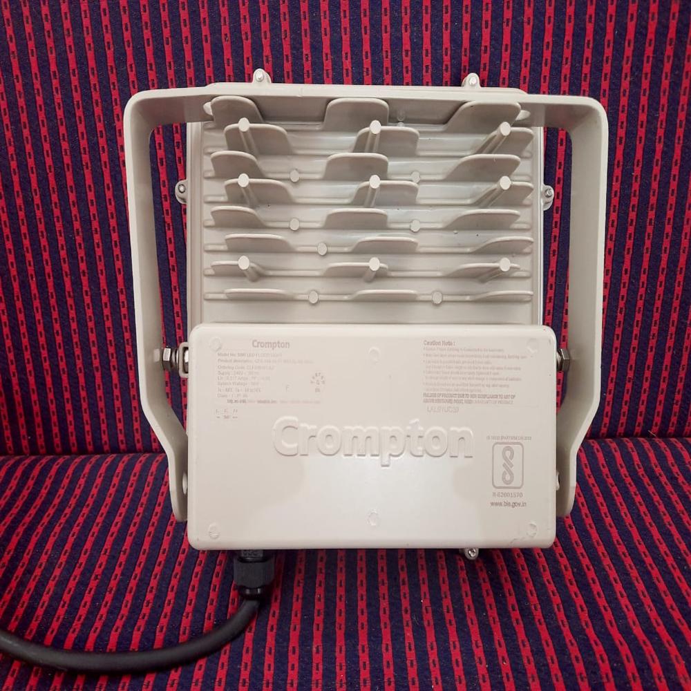 CROMPTON 50 WATT LED FLOOD LIGHT