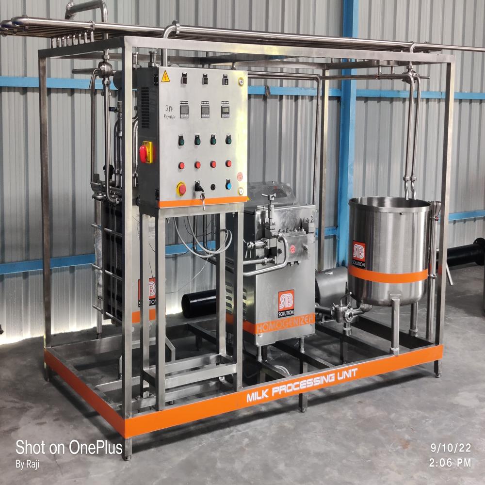 Milk processing unit