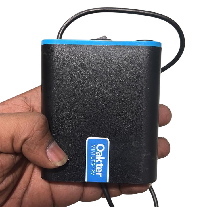 OAKTER Mini UPS