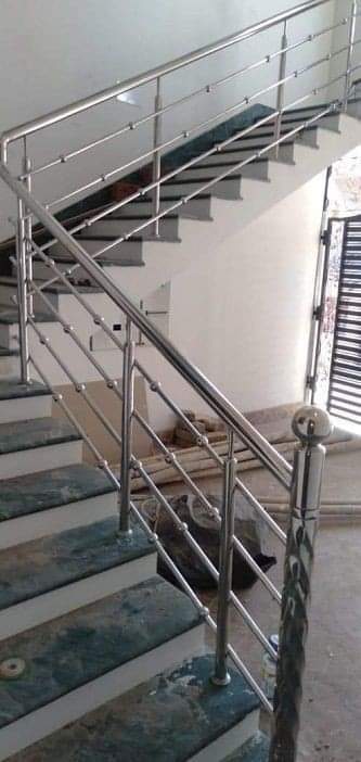 Modern Stainless Steel Staircase Railing