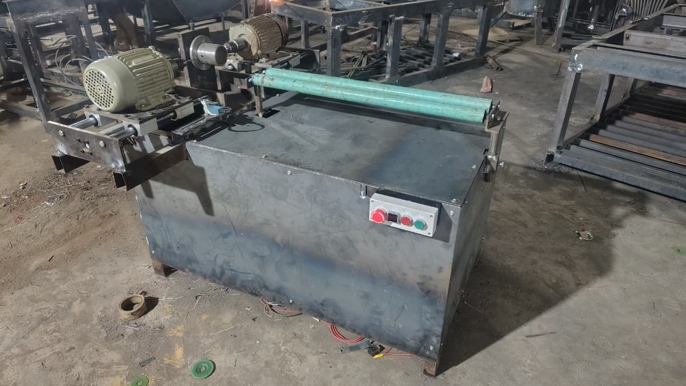 Paper Core Dealing Machine