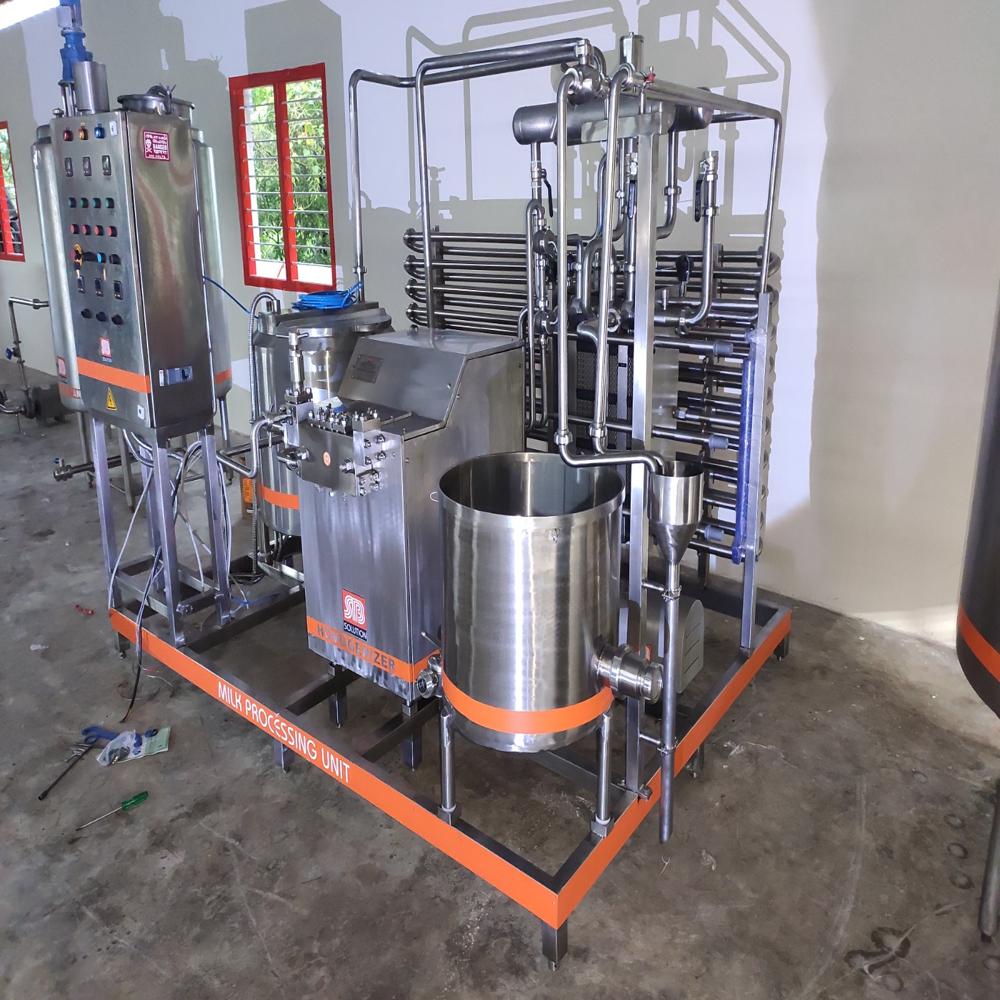 Milk processing unit