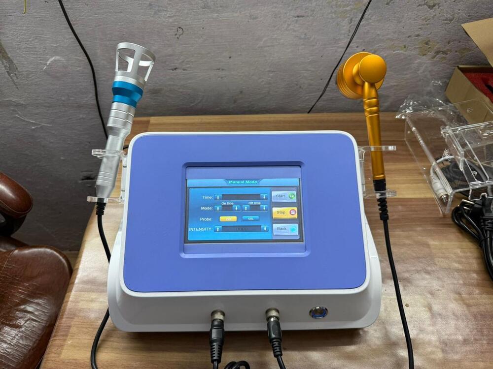 Laser Therapy Machine - Dimension (L*W*H): 250 X 200 X 130 Mm
