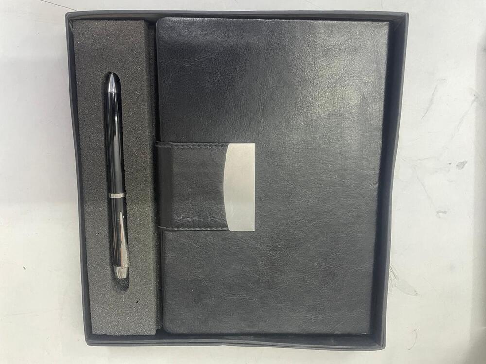 Black corporate gift set