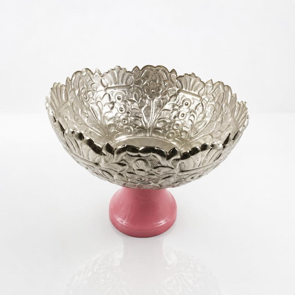 Elegant Silver Finish Fruit Bowl With Rasin Base