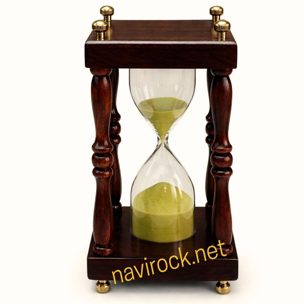 Vintage Wooden Chess Sand Timer with Brass Finish Top Decorative Hourglass Tabletop Clock