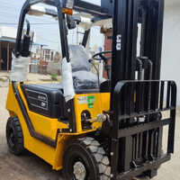 Diesel Forklift Truck - Application: Material Handling