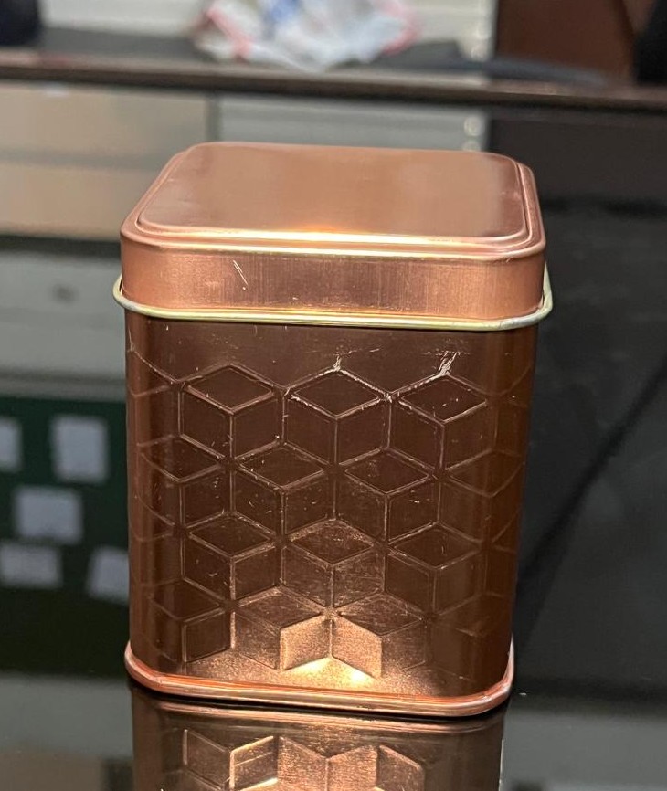 Square tin box