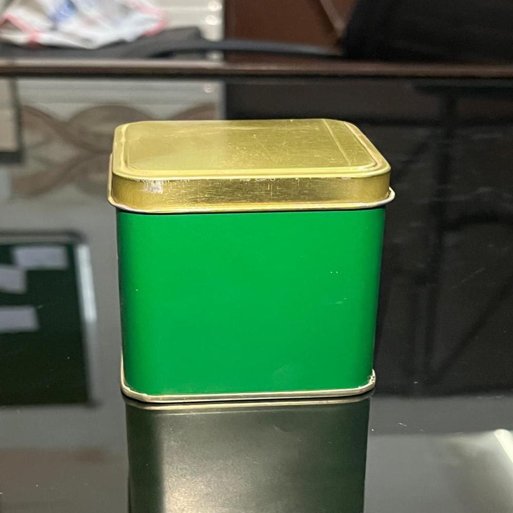 Square tin box