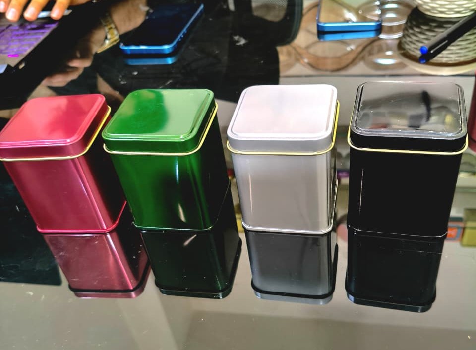Square Multi colour