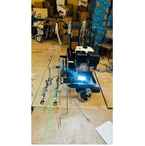 Kerb Painting Machine - Attributes: Easy To Operate