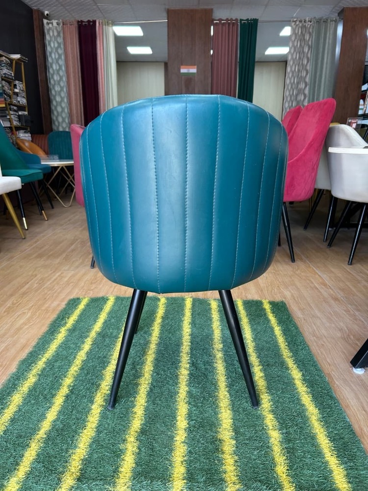 \Restaurant and cafe chair