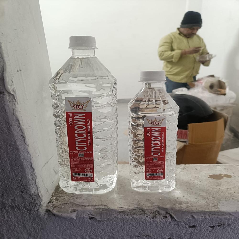 CITY CROWN DRINKING WATER BOTTLE