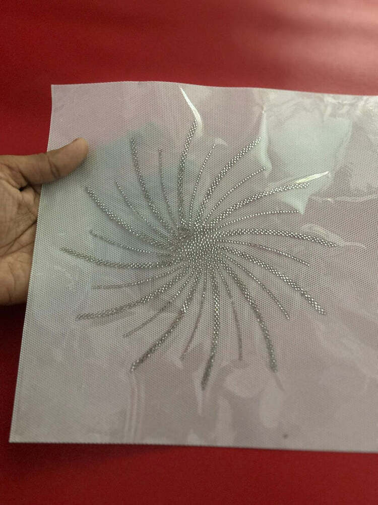 Spiral Sunburst Rhinestone Hotfix Sticker Light Black Diamond Iron-On Transfer for T-Shirts And Tops