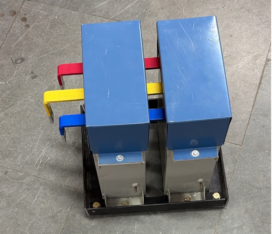 Usha Electric Make 50 Kvar 525 3 Phase 50 Hz Capacitor Bank