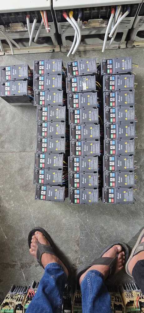 2 HP Delta Ms300 सीरीज वेरिएबल फ्रीक्वेंसी ड्राइव्स