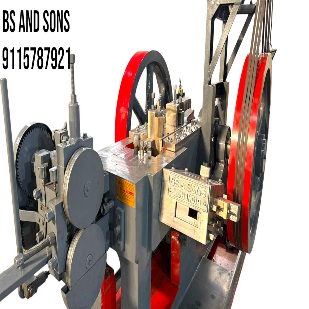 Bolt Cold Forging Machine - Color: Grey