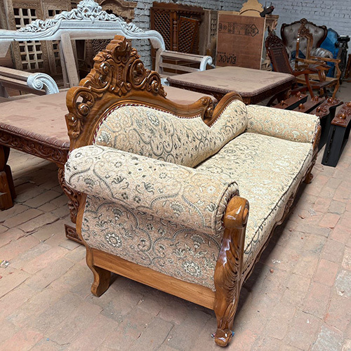 Royal Crest Sofa