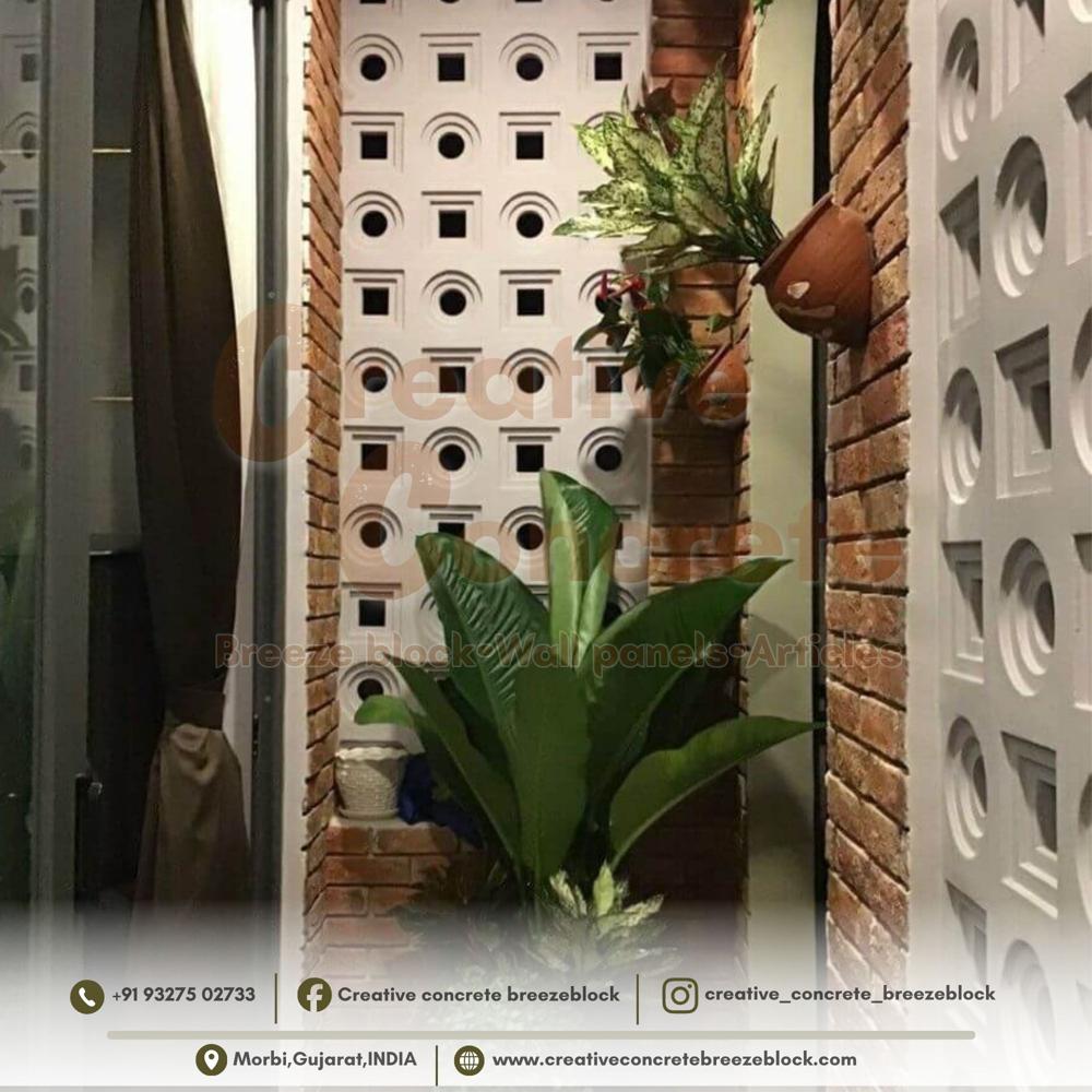 Field Round Breeze Block