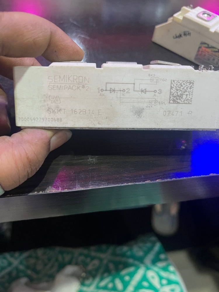 Scr To Scr Skkt 162 14E Dual Thyristor - Application: Power Electronics