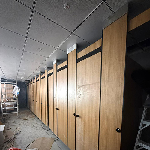 Capella Hung Series Modular Toilet Partitions