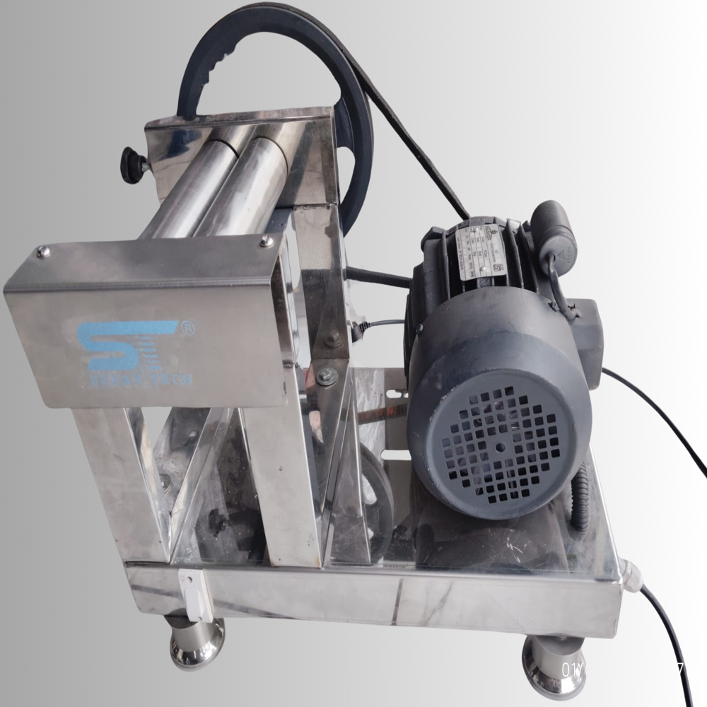 Puri Patta Machine - Automation Grade: Semi Automatic