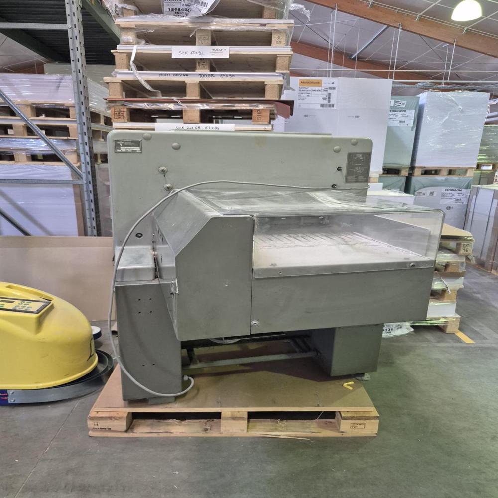 Polar 55 EM Paper Cutting Machine