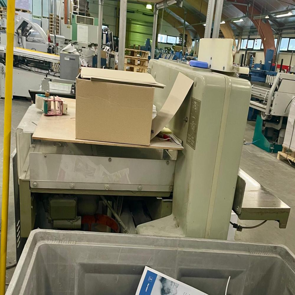 Polar 55 EM Paper Cutting Machine