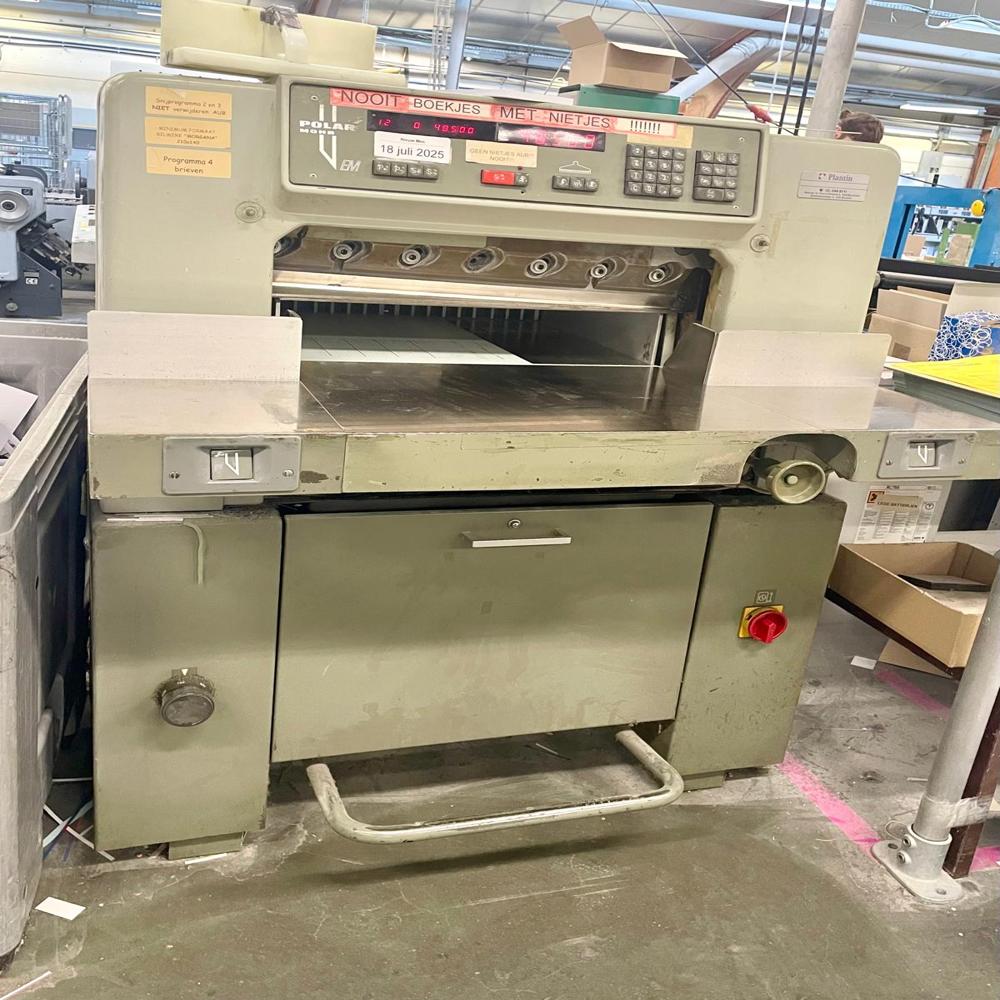 Polar 55 EM Paper Cutting Machine