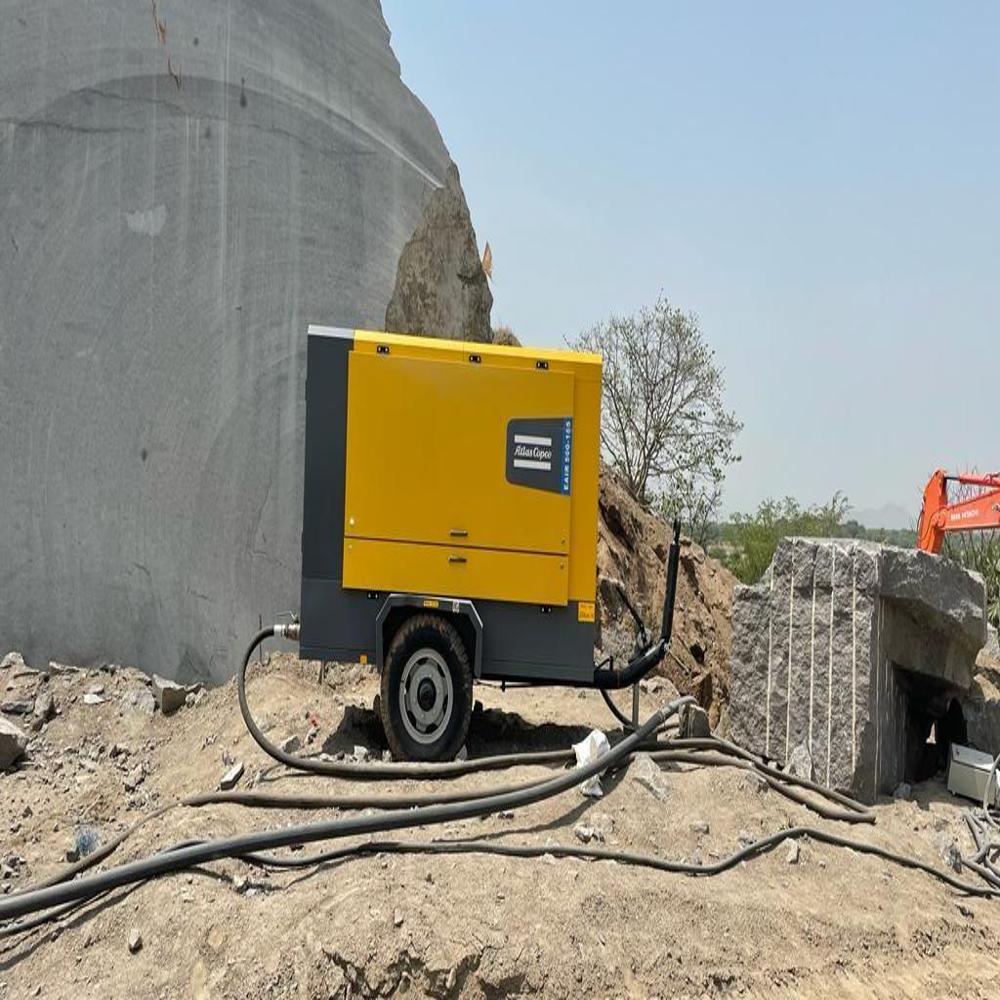 Atlas Copco Electrical Compressor Model-Xah375E - Warranty: 1 Year