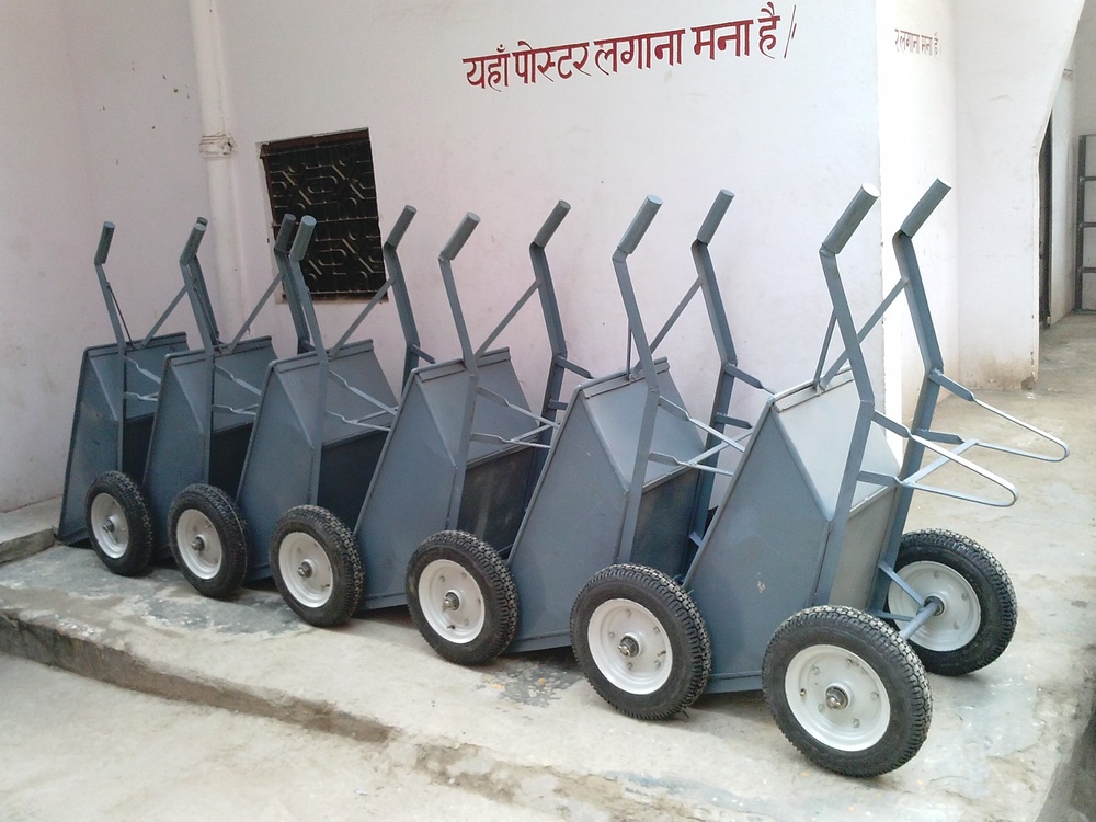 Double Wheel Barrow - Capacity: 150 Kg