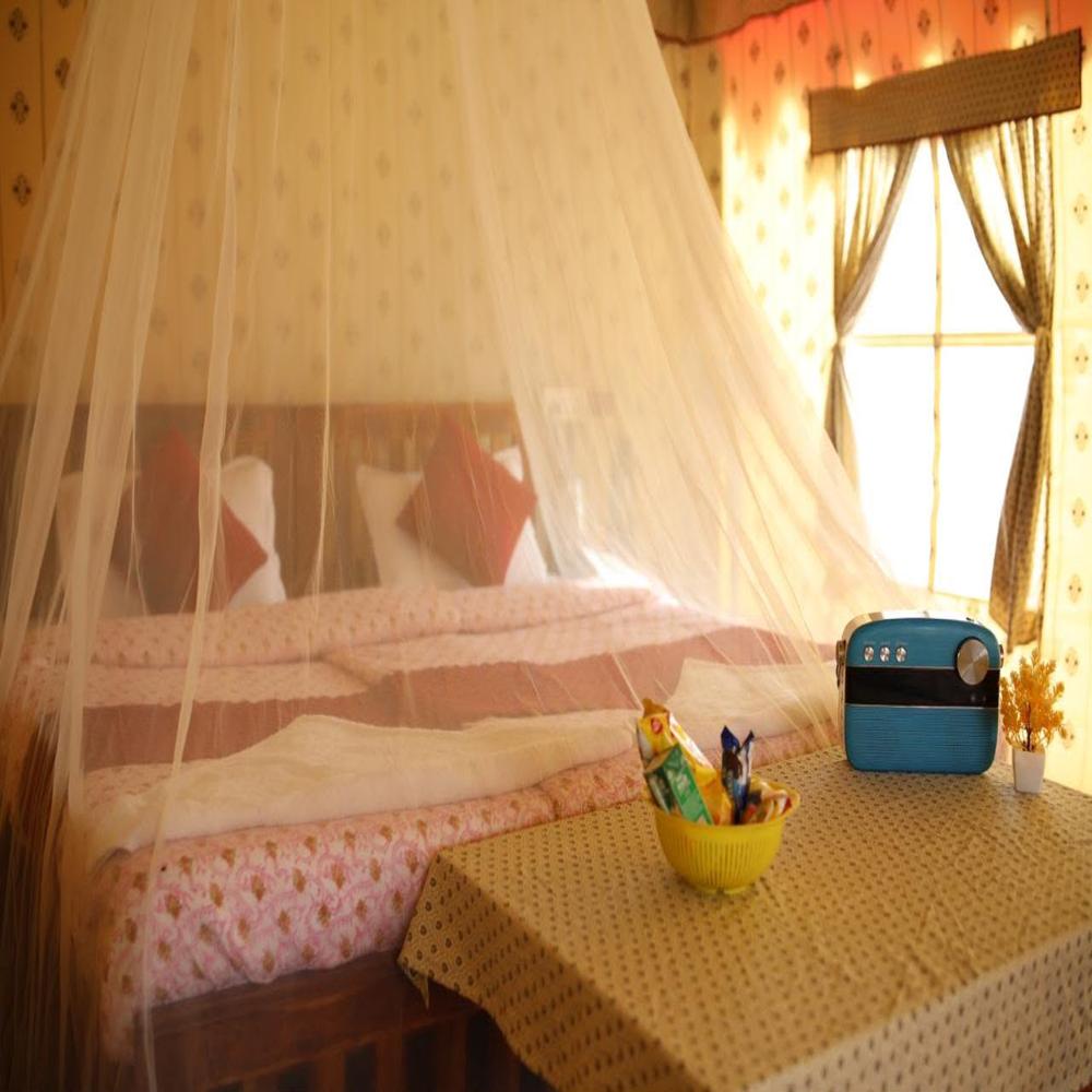 Luxury attach bathroom Tent