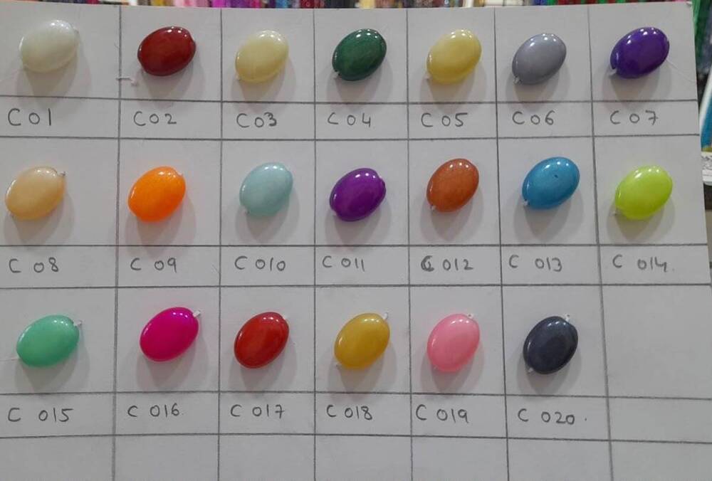 18 Badam Beads