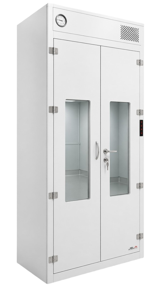 Dynamic Garment Cabinet